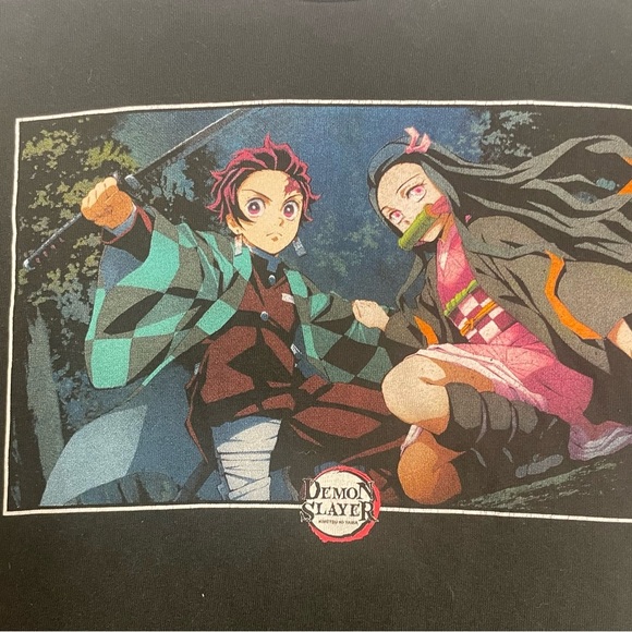 Demon‎ slayer anime T shirt. Kimetsu No Yaiba label adult size small - Picture 2 of 3
